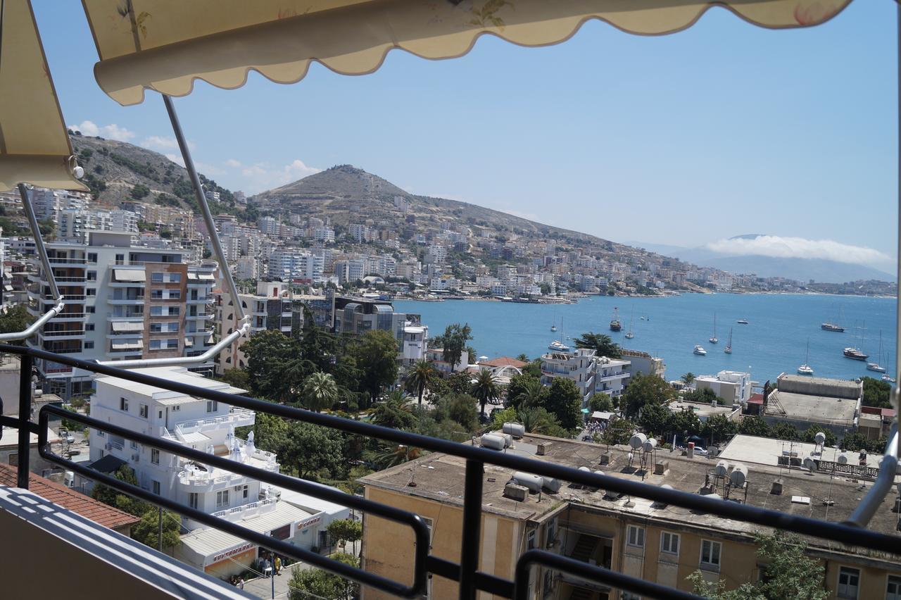 Victoria's Sea-Cret Apartment Sarandë Exterior foto
